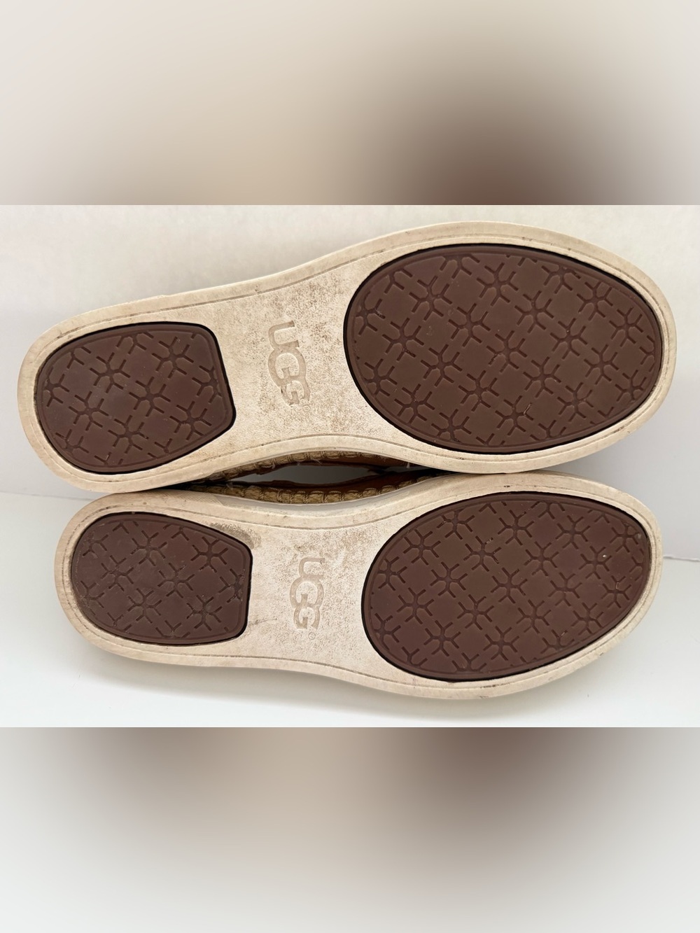 UGG Caleel flat Slip-On Espadrille Mule Size 6.5 - Picture 8 of 9